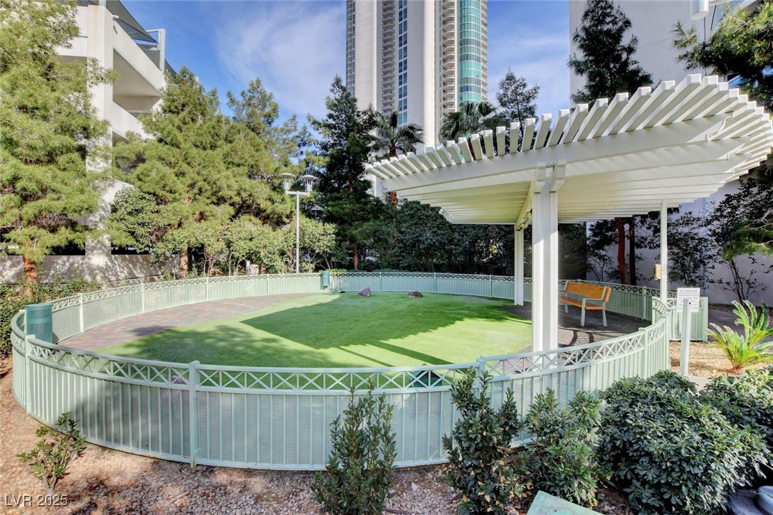 222 Karen Avenue 601