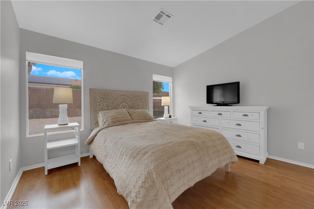 3102 Honeysuckle Avenue