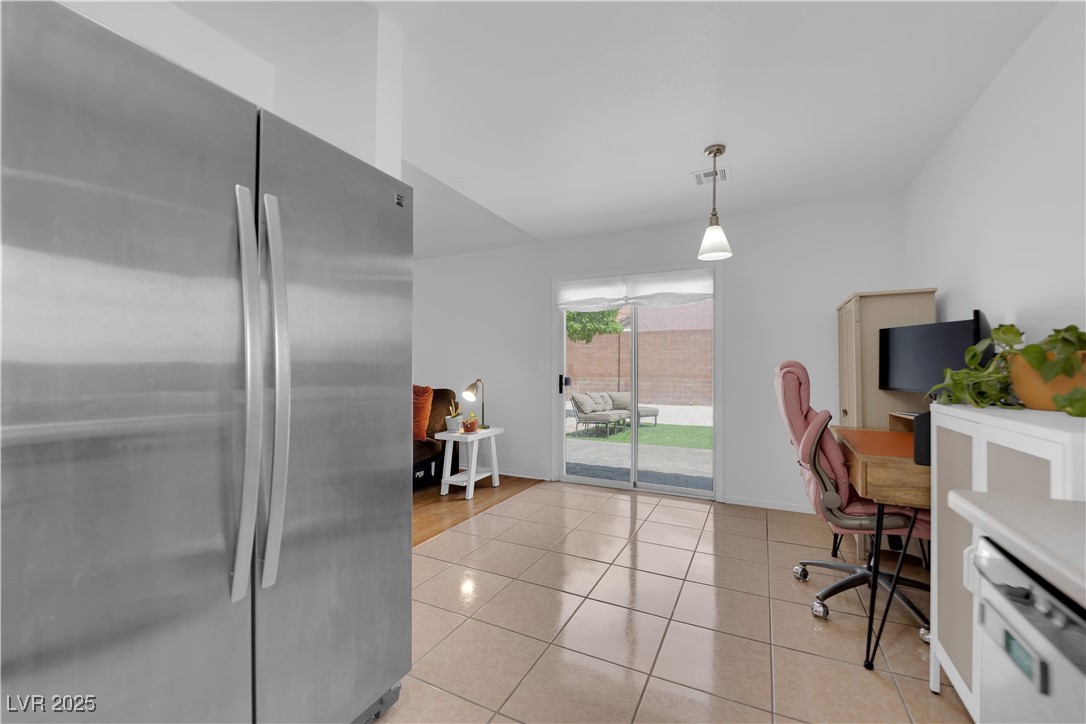 3102 Honeysuckle Avenue