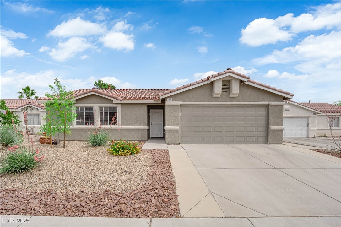 3102 Honeysuckle Avenue