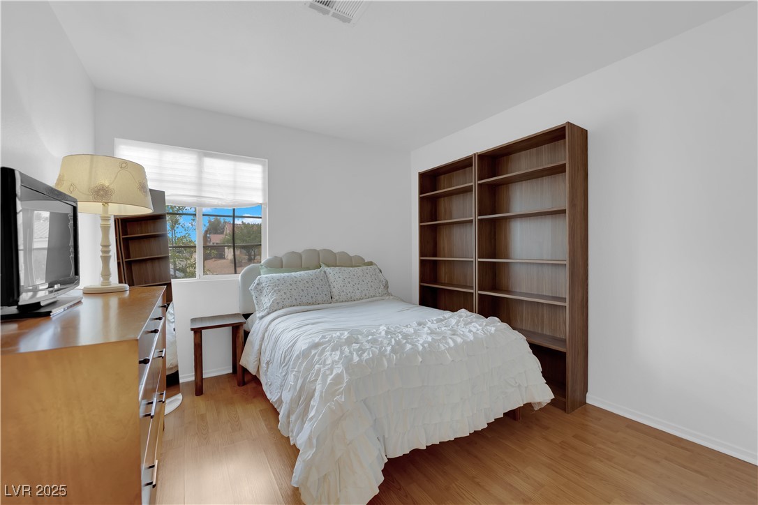 3102 Honeysuckle Avenue