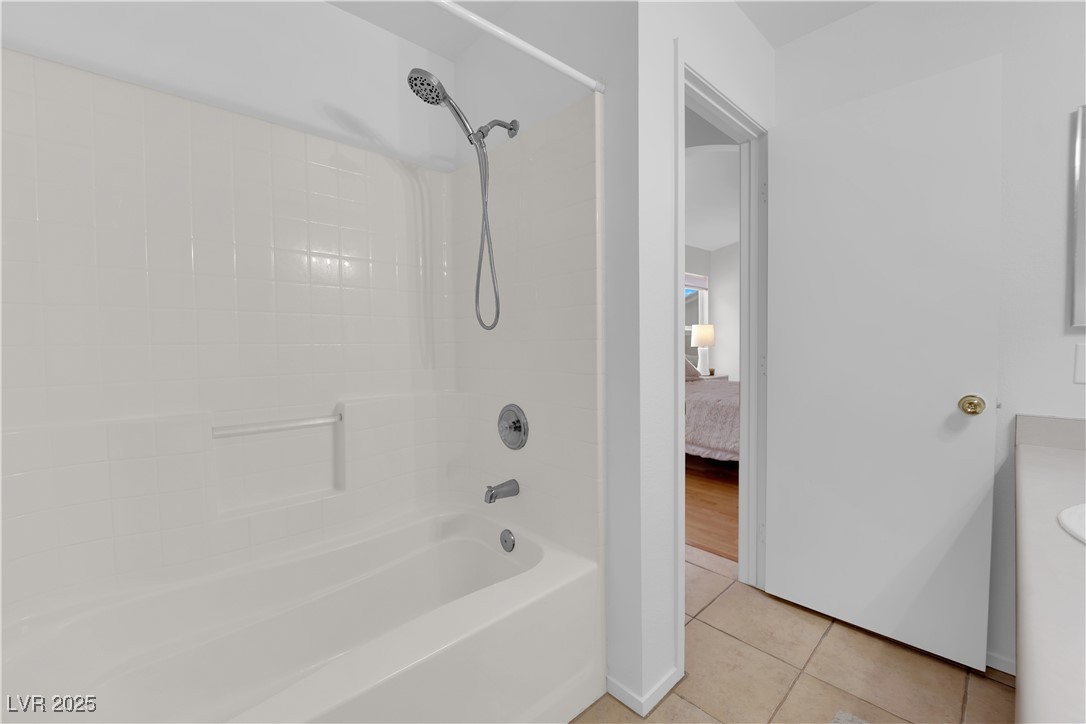 3102 Honeysuckle Avenue