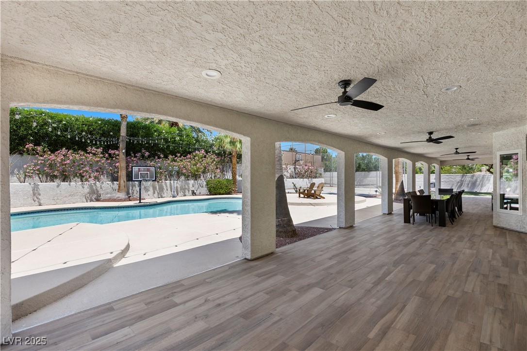 2250 Bowie Circle
