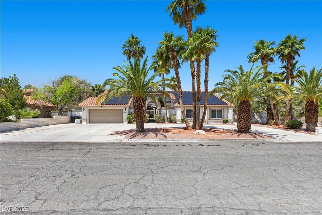 2250 Bowie Circle