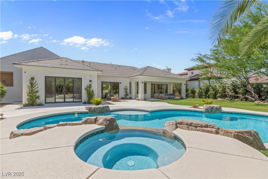 11926 Port Labelle Drive