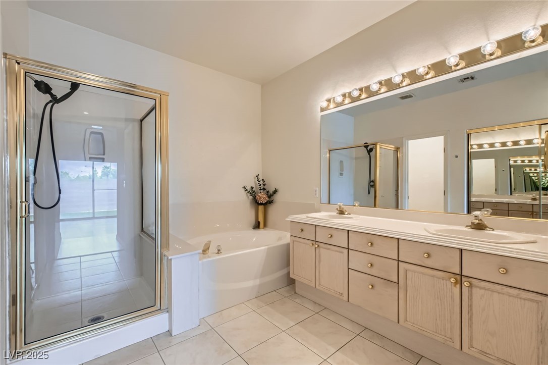 9622 Emeraude Avenue