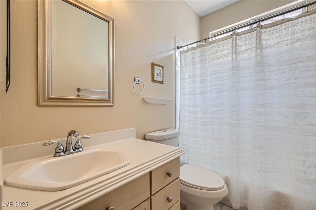 9622 Emeraude Avenue