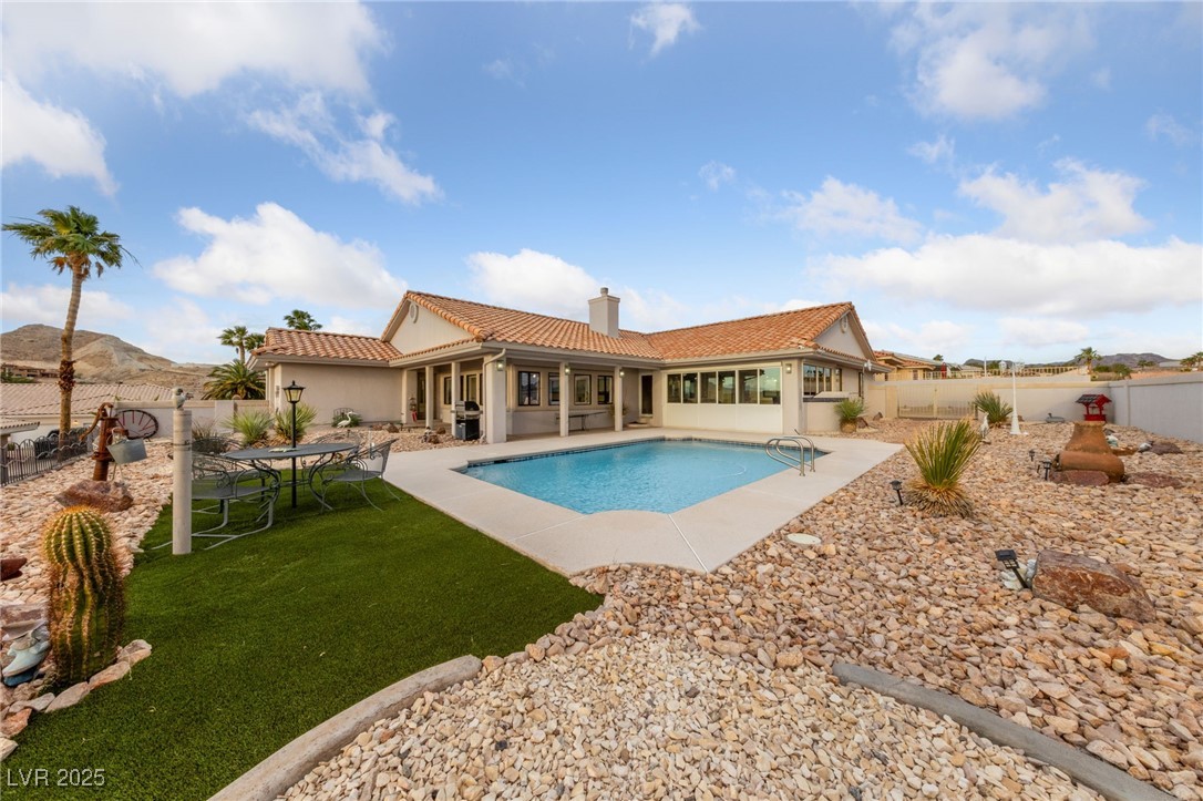 1060 Calico Ridge Drive