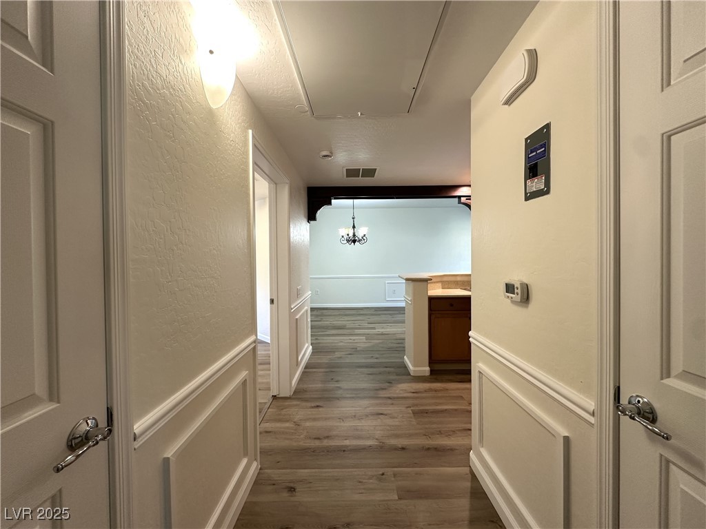 6868 Sky Pointe Drive 1118