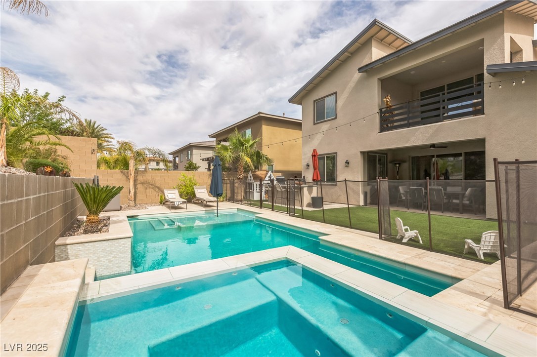 12356 Notch Trail Avenue