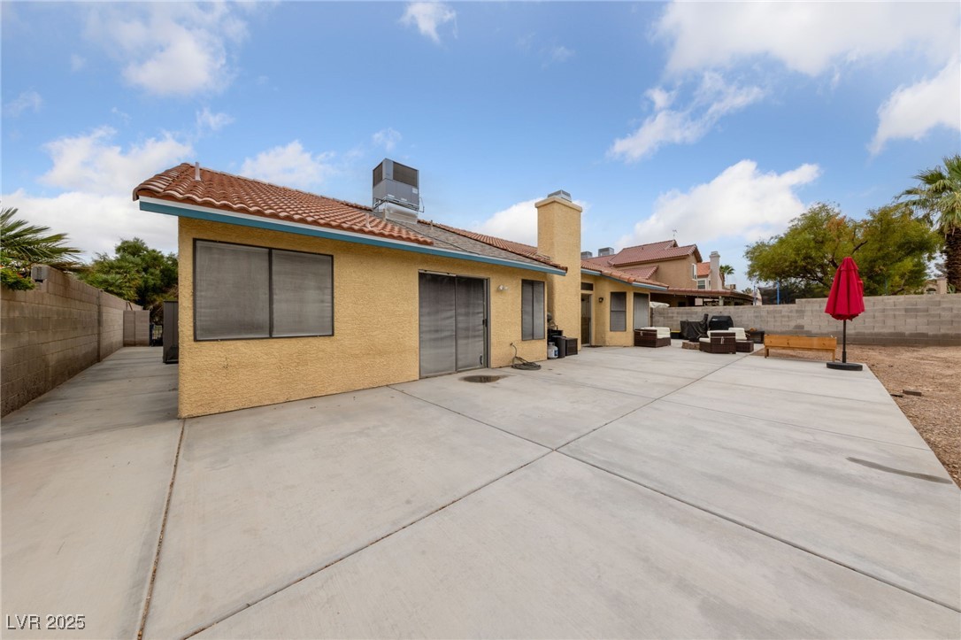 7171 Cypress Gardens Lane