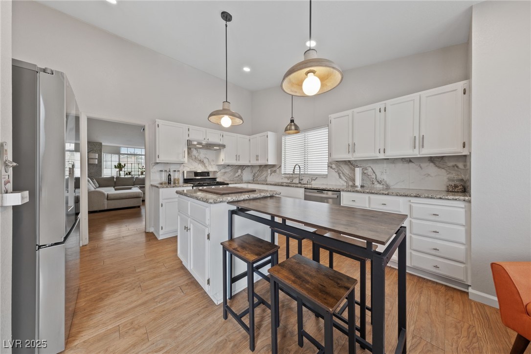 7171 Cypress Gardens Lane