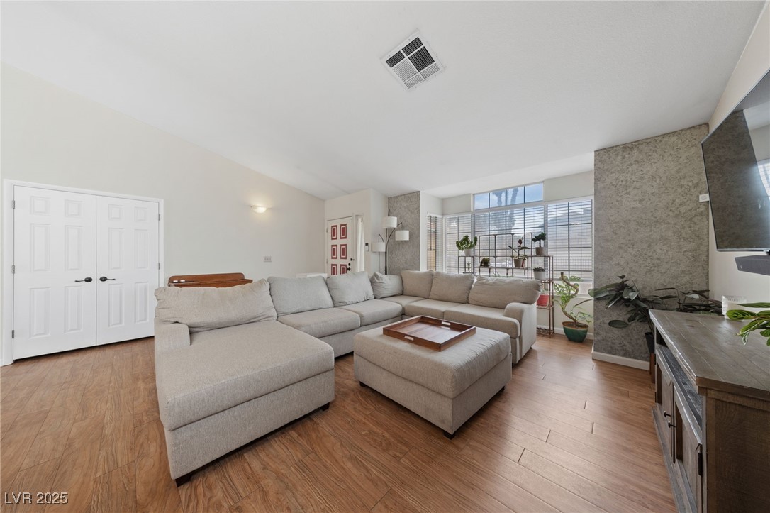 7171 Cypress Gardens Lane