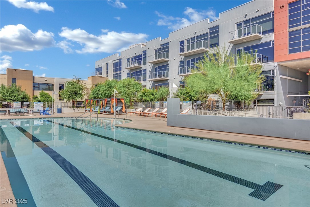 353 East Bonneville Avenue 626