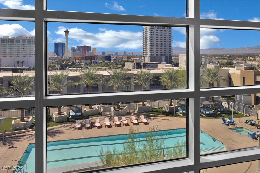 353 East Bonneville Avenue 626