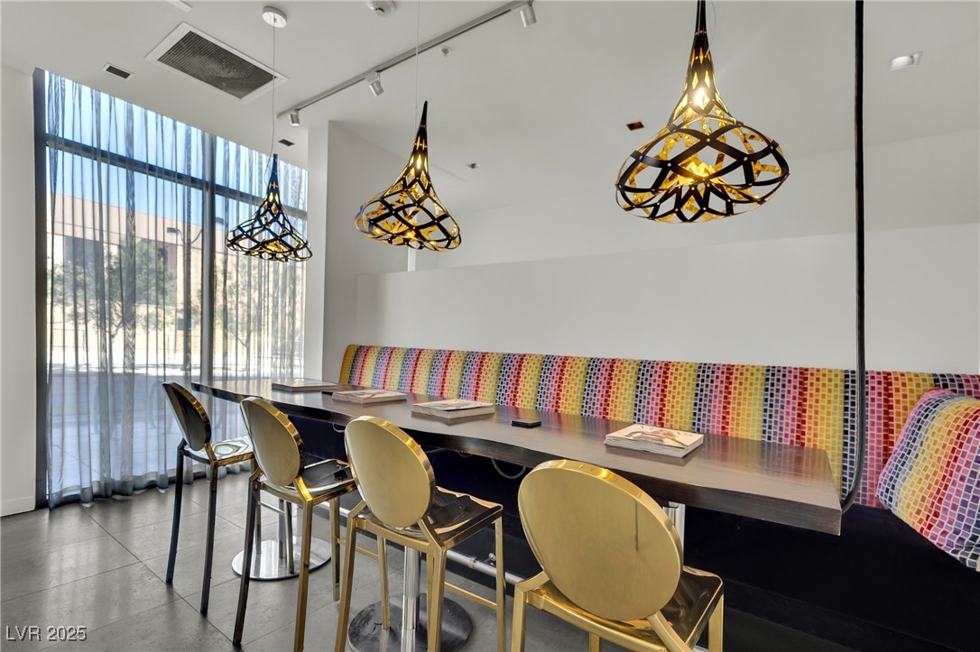 353 East Bonneville Avenue 626