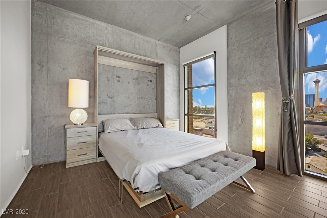 353 East Bonneville Avenue 626