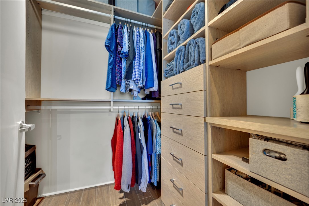 353 East Bonneville Avenue 626