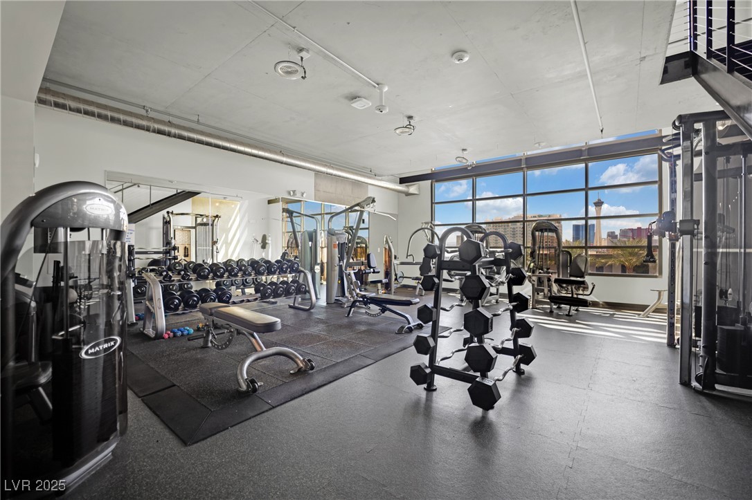 353 East Bonneville Avenue 626