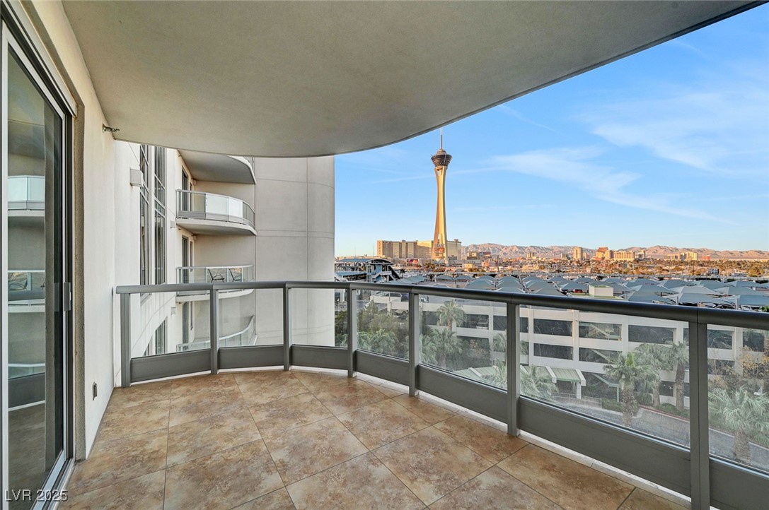 222 Karen Avenue 601