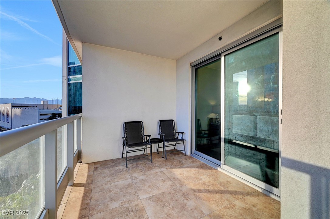 222 Karen Avenue 601