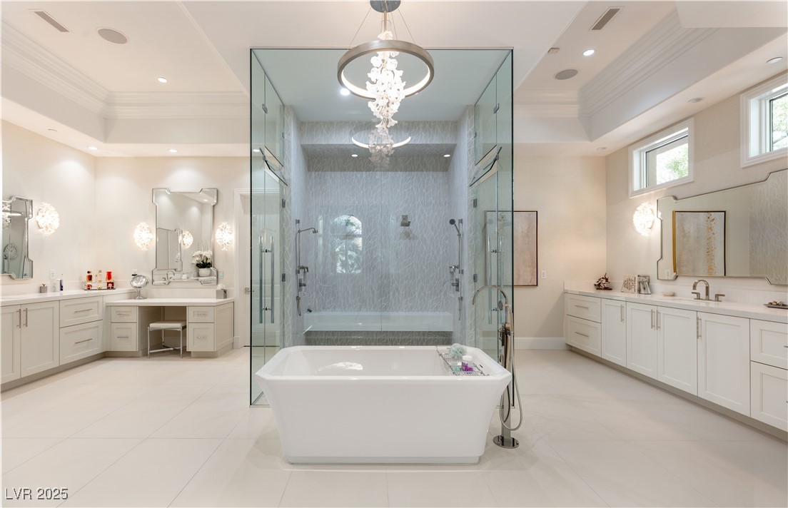 22 Castle Oaks Court