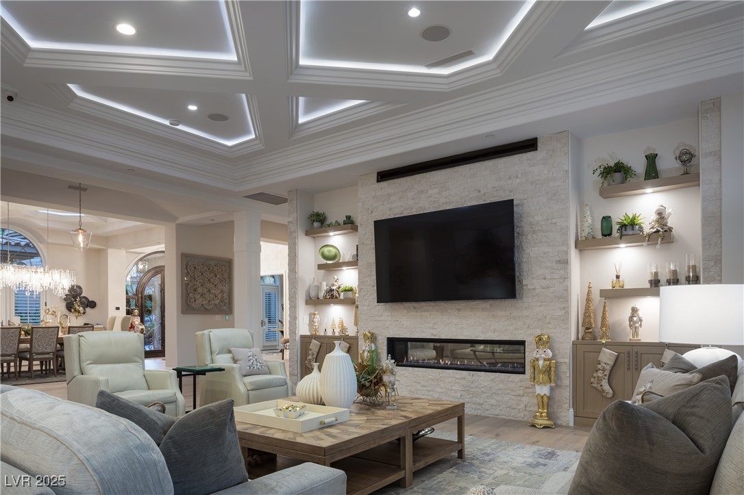 22 Castle Oaks Court