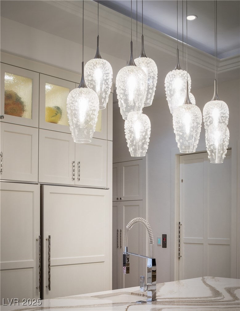 22 Castle Oaks Court