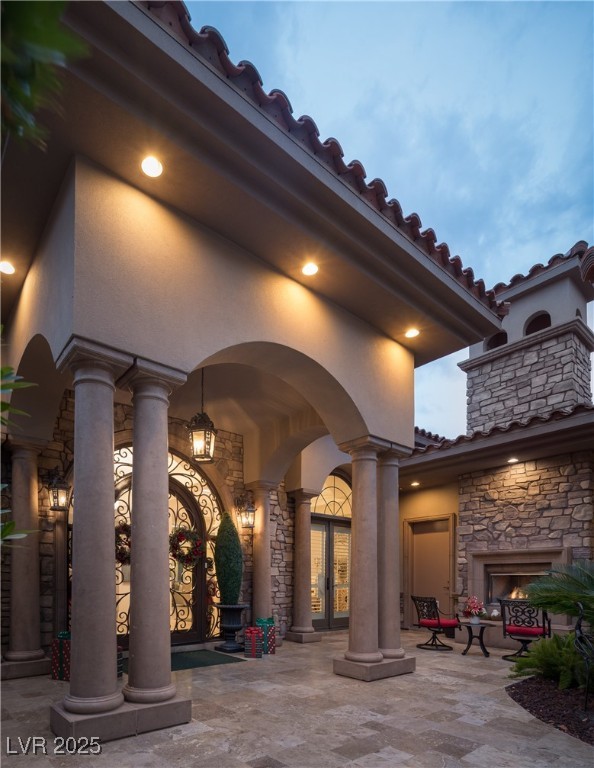 22 Castle Oaks Court