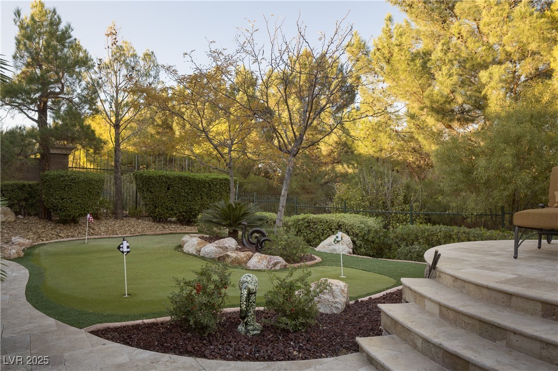 22 Castle Oaks Court