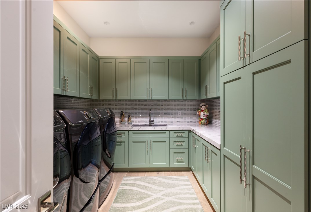 22 Castle Oaks Court