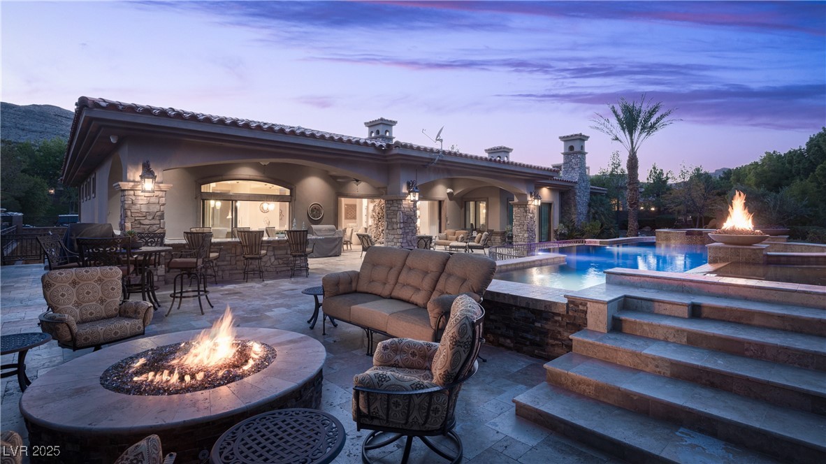 22 Castle Oaks Court