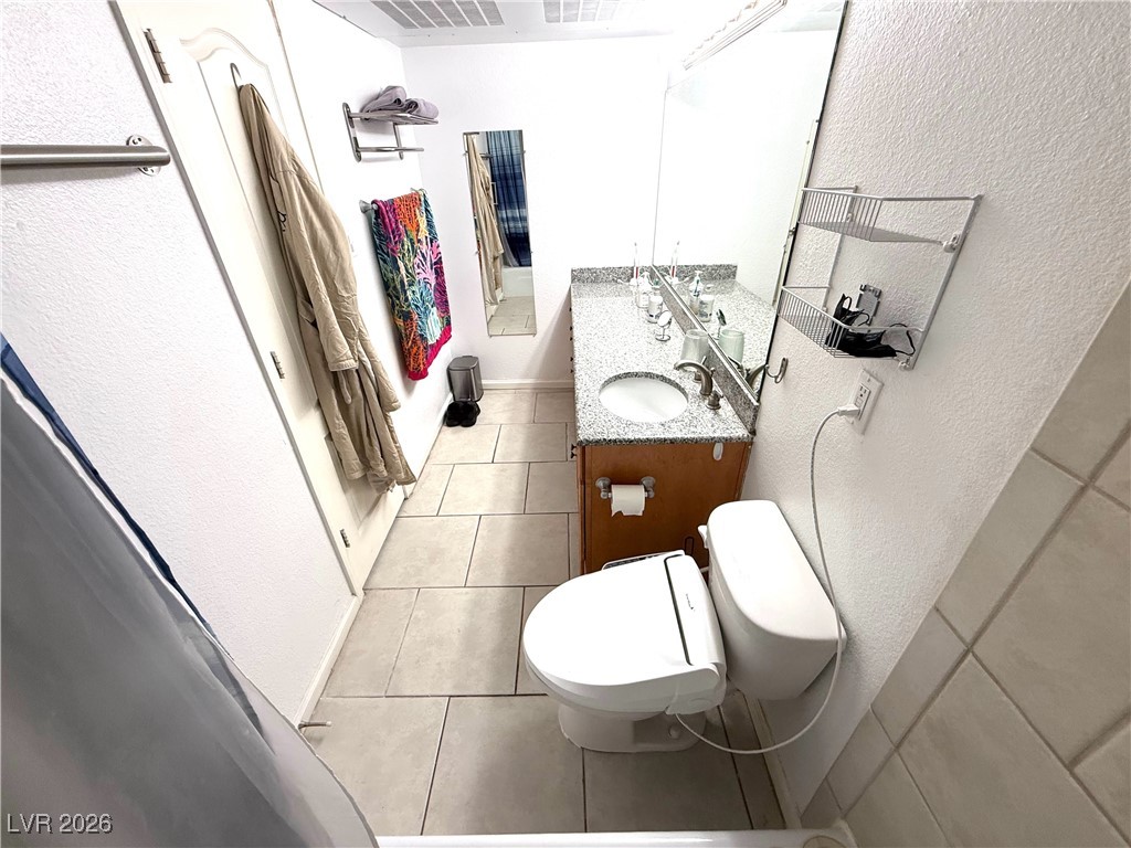 737 Oakmont Avenue 1202