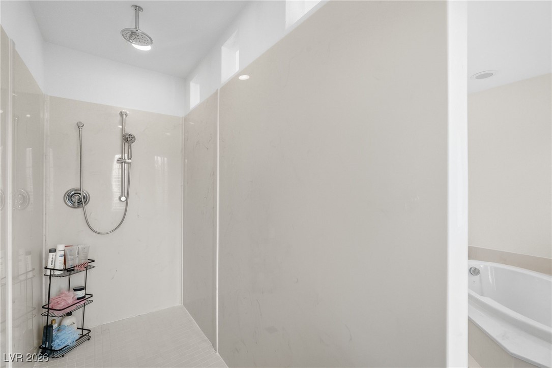 10048 Pipestone Street