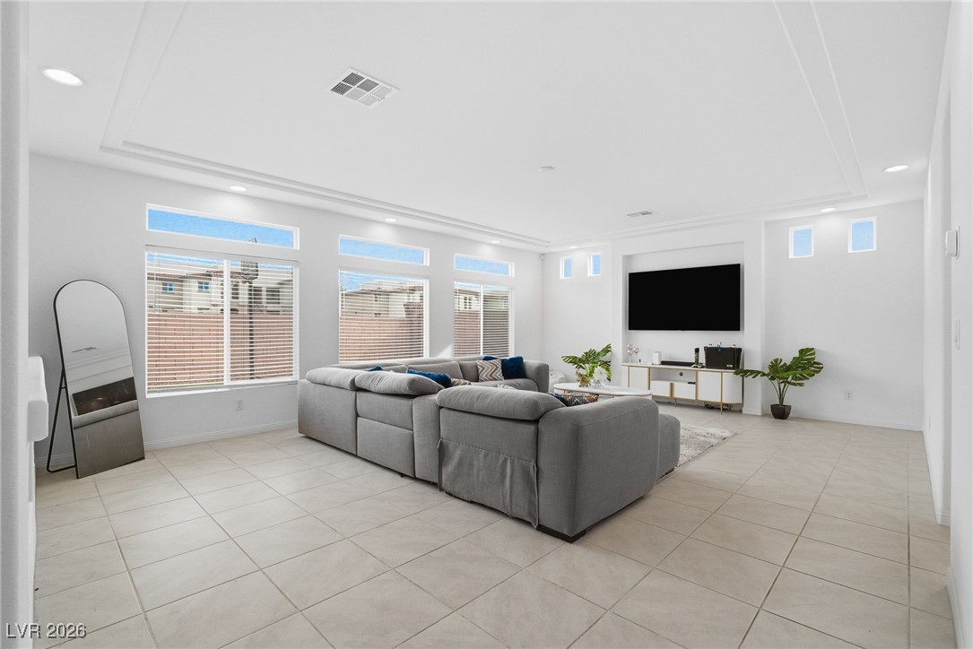 10048 Pipestone Street