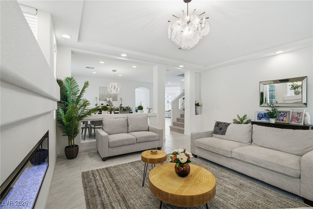 10048 Pipestone Street