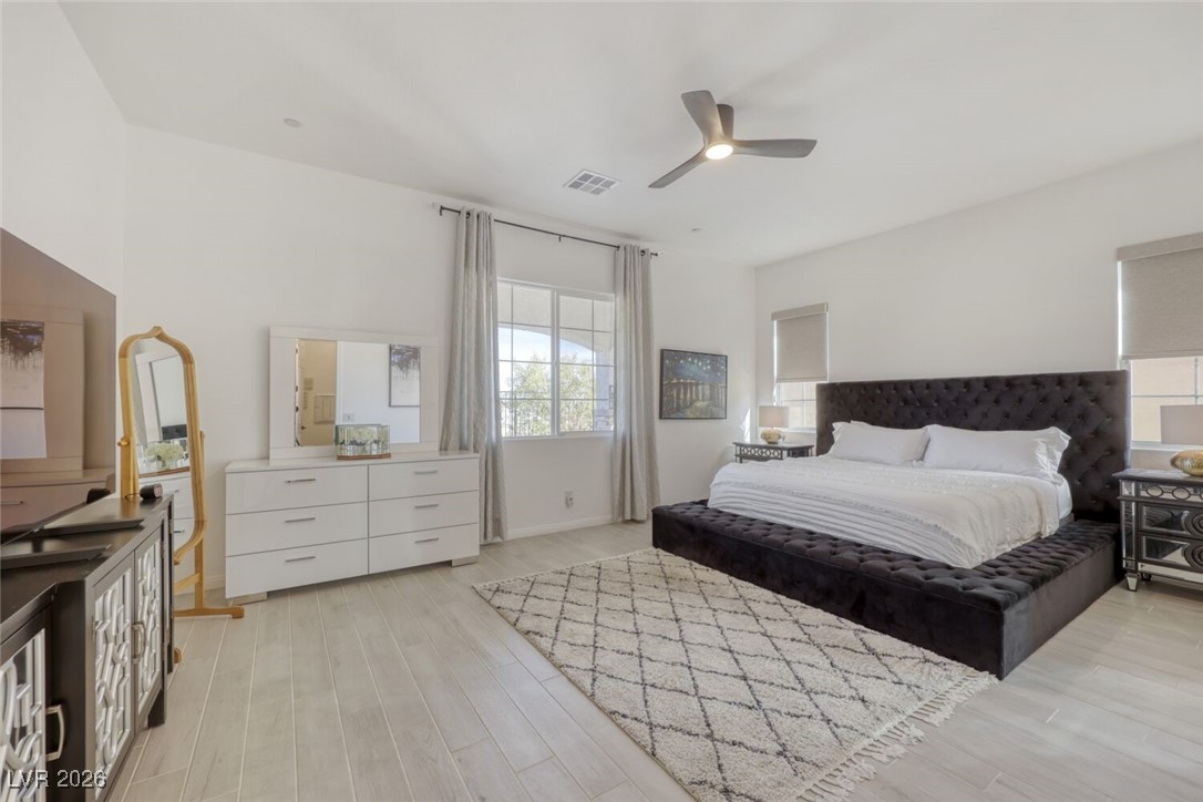 12 Tatahatso Point Street