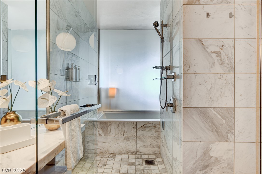 4381 West Flamingo Road 2920