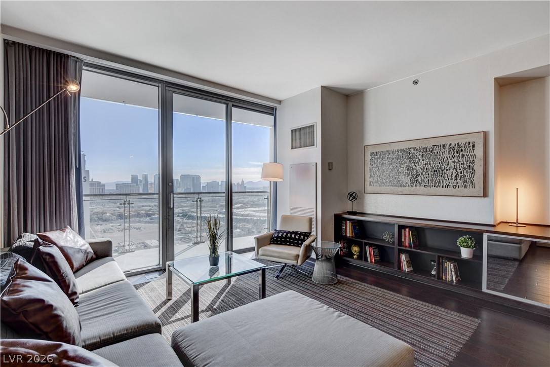 4381 West Flamingo Road 2920