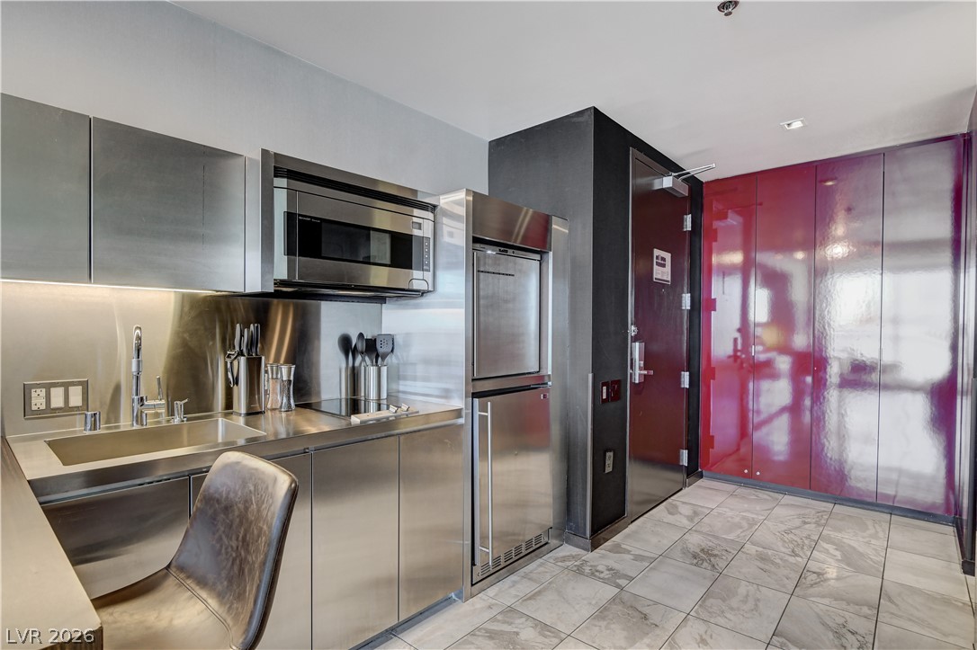 4381 West Flamingo Road 2920