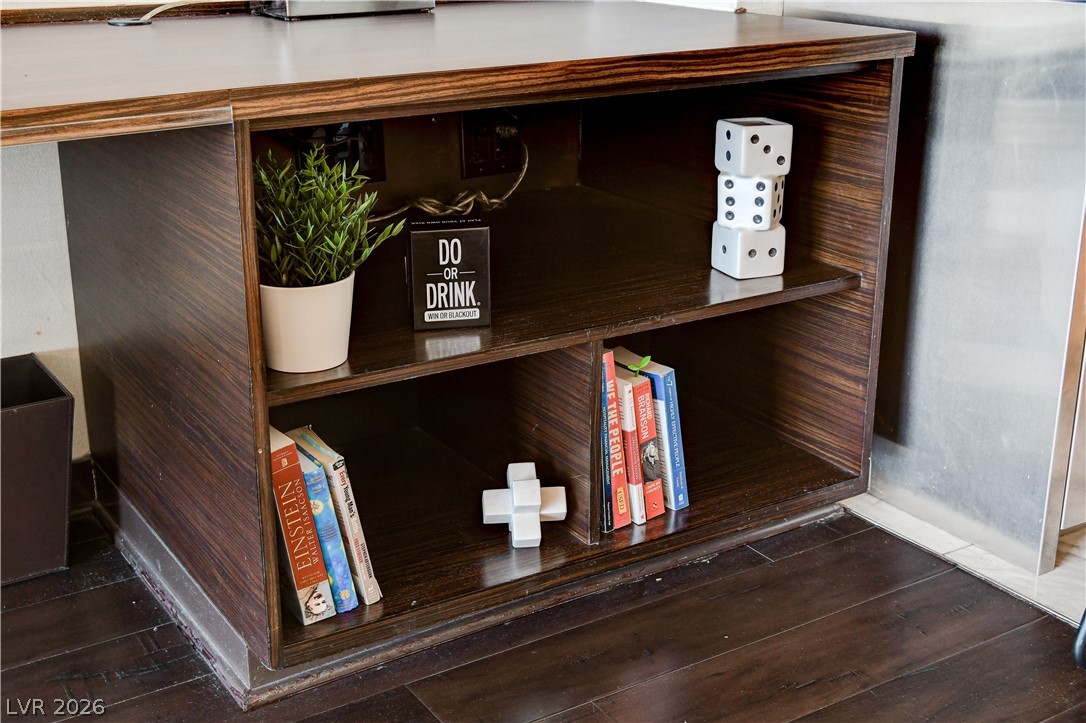 4381 West Flamingo Road 2920