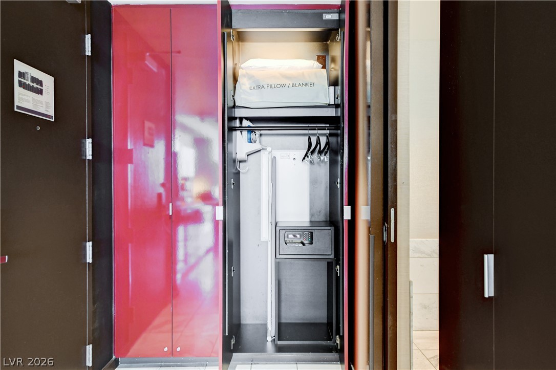 4381 West Flamingo Road 2920