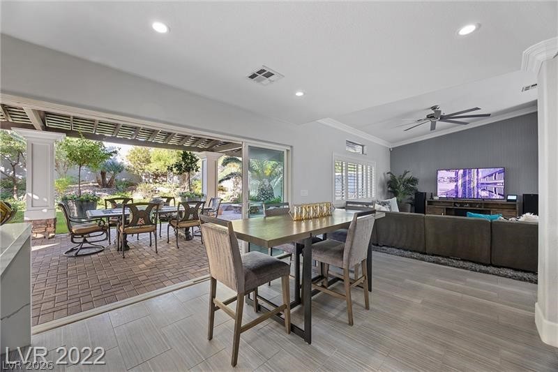 21 Woodcarver Street