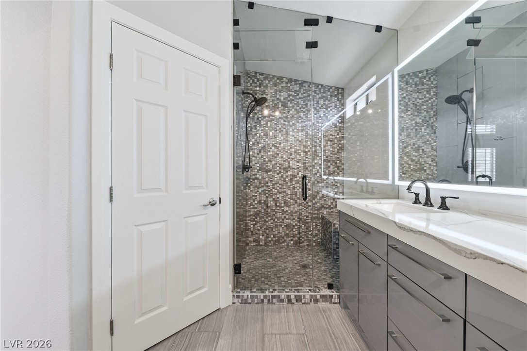 21 Woodcarver Street