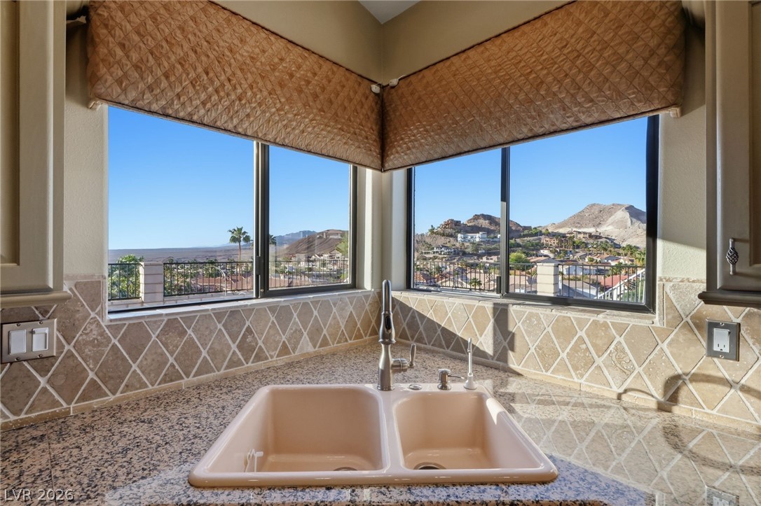 1059 Calico Ridge Drive