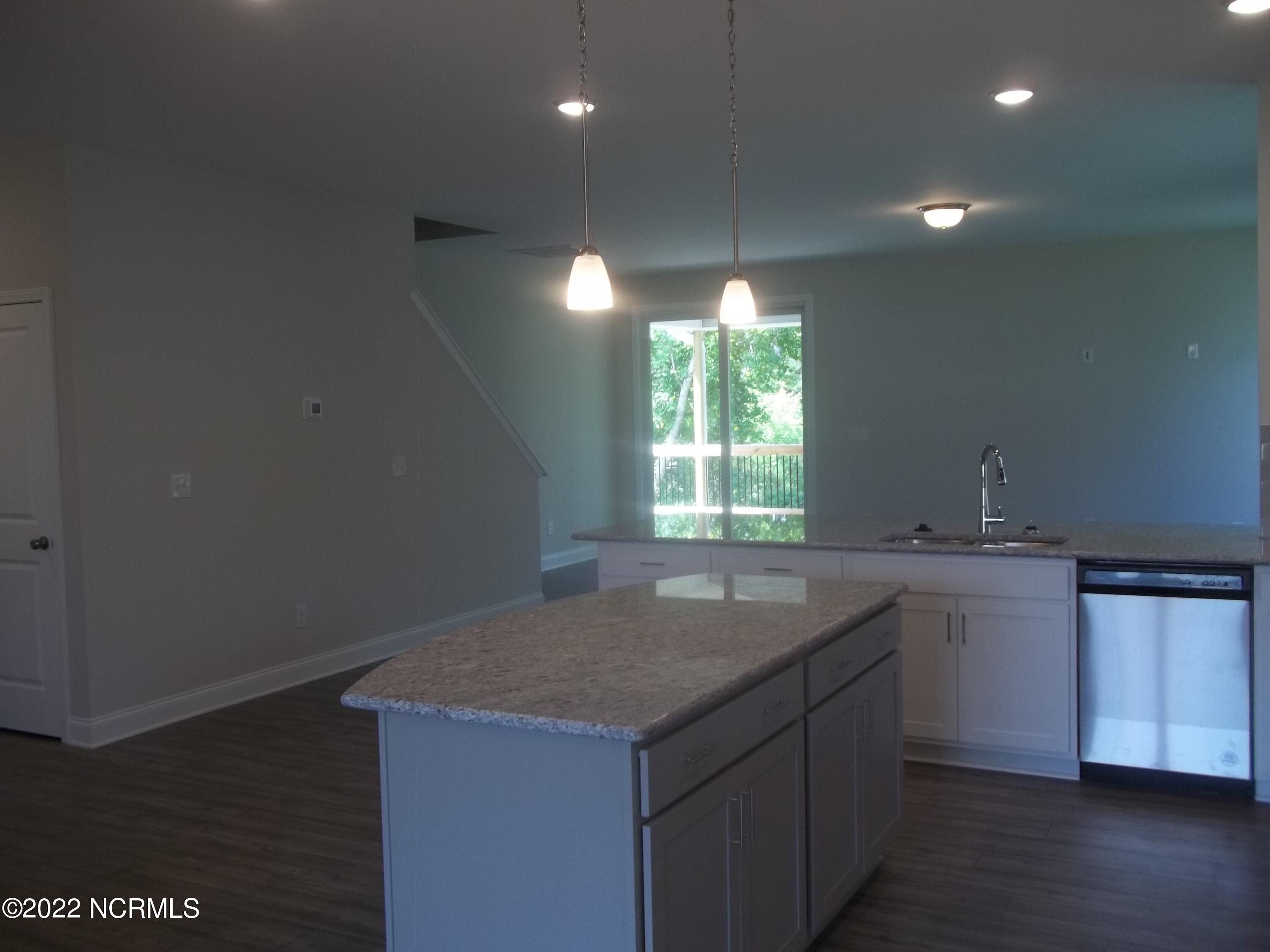 925 W W Arboria Drive