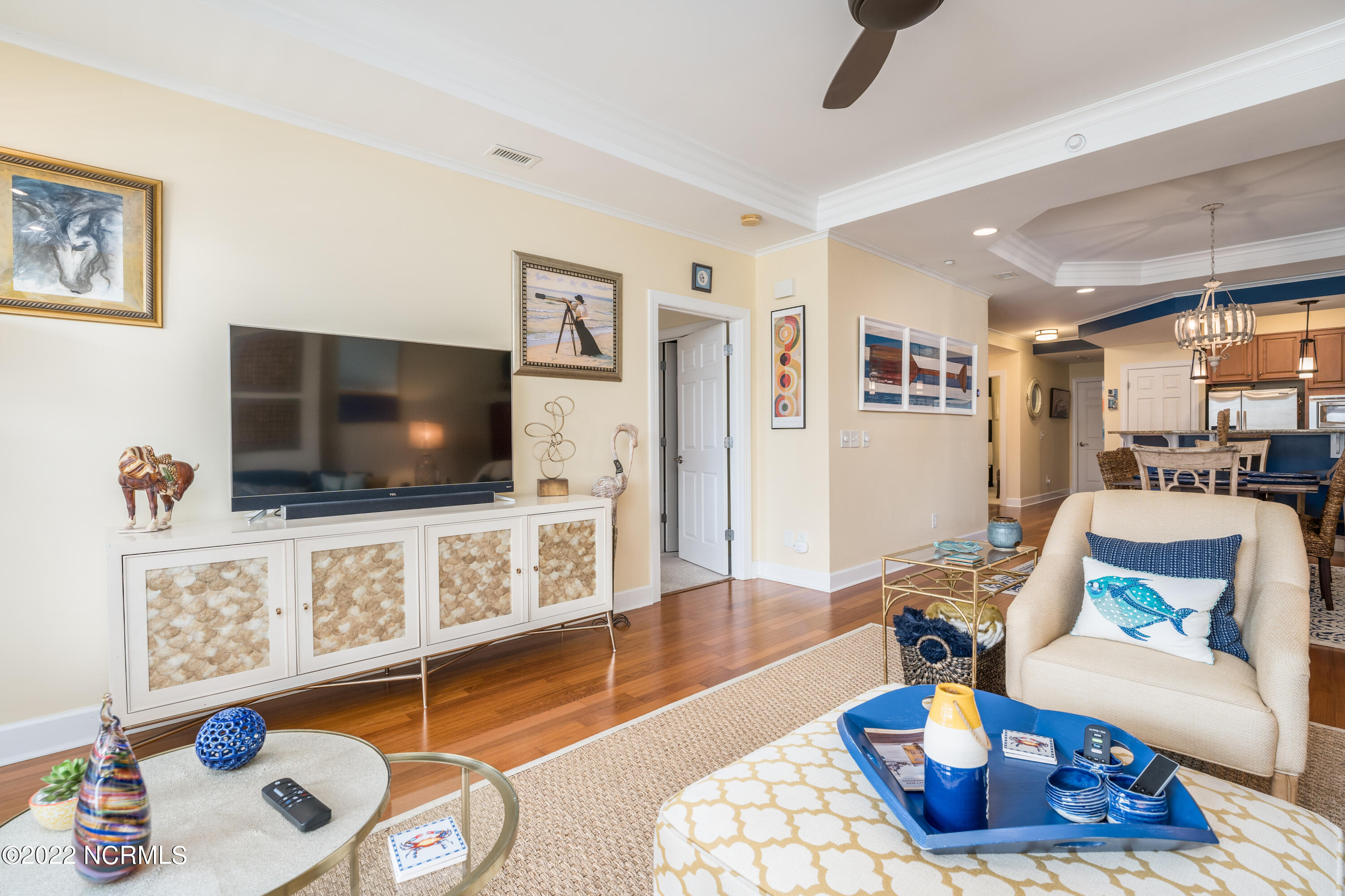 124 Walnut Street Unit: 304