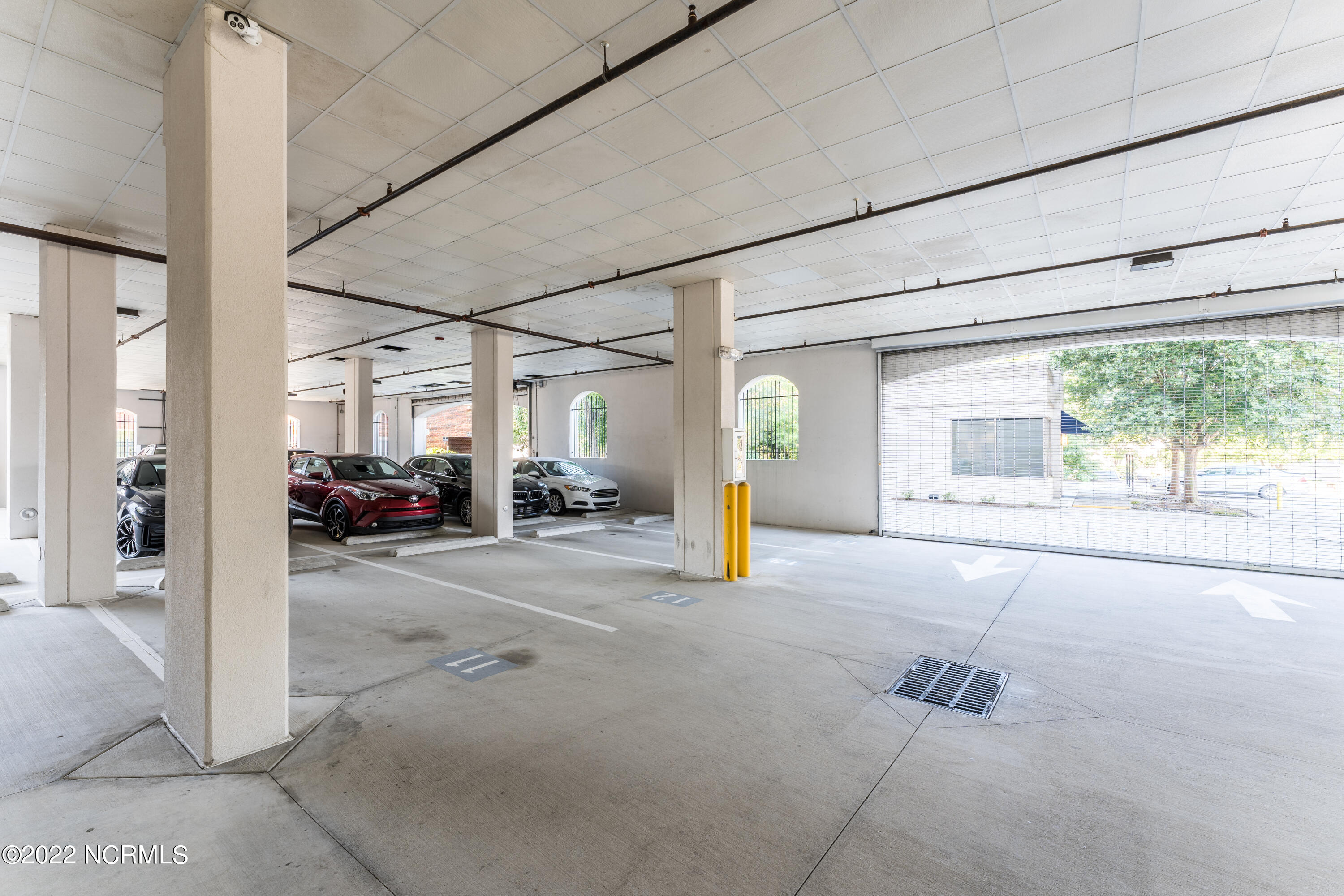 124 Walnut Street Unit: 304