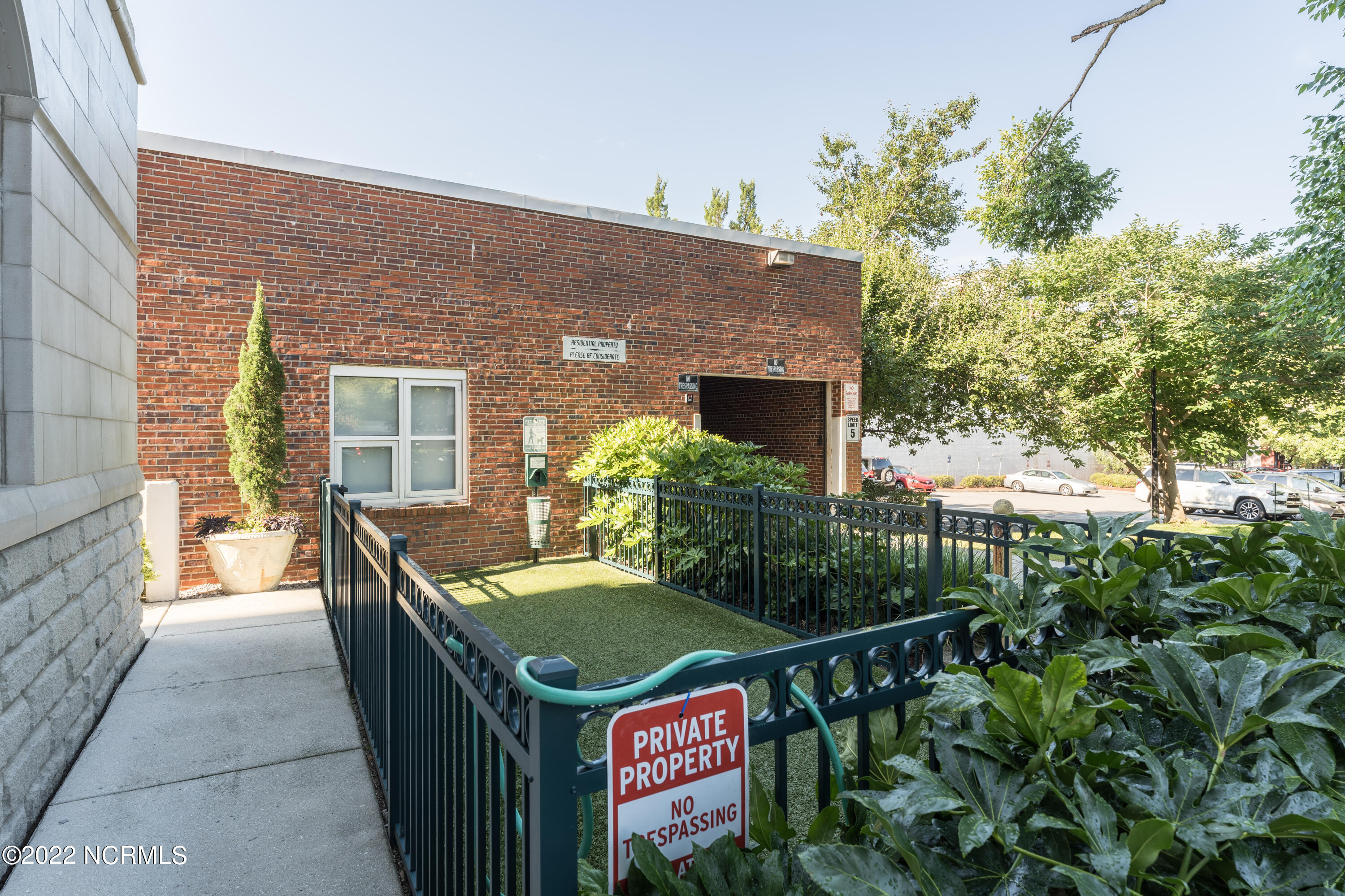 124 Walnut Street Unit: 304