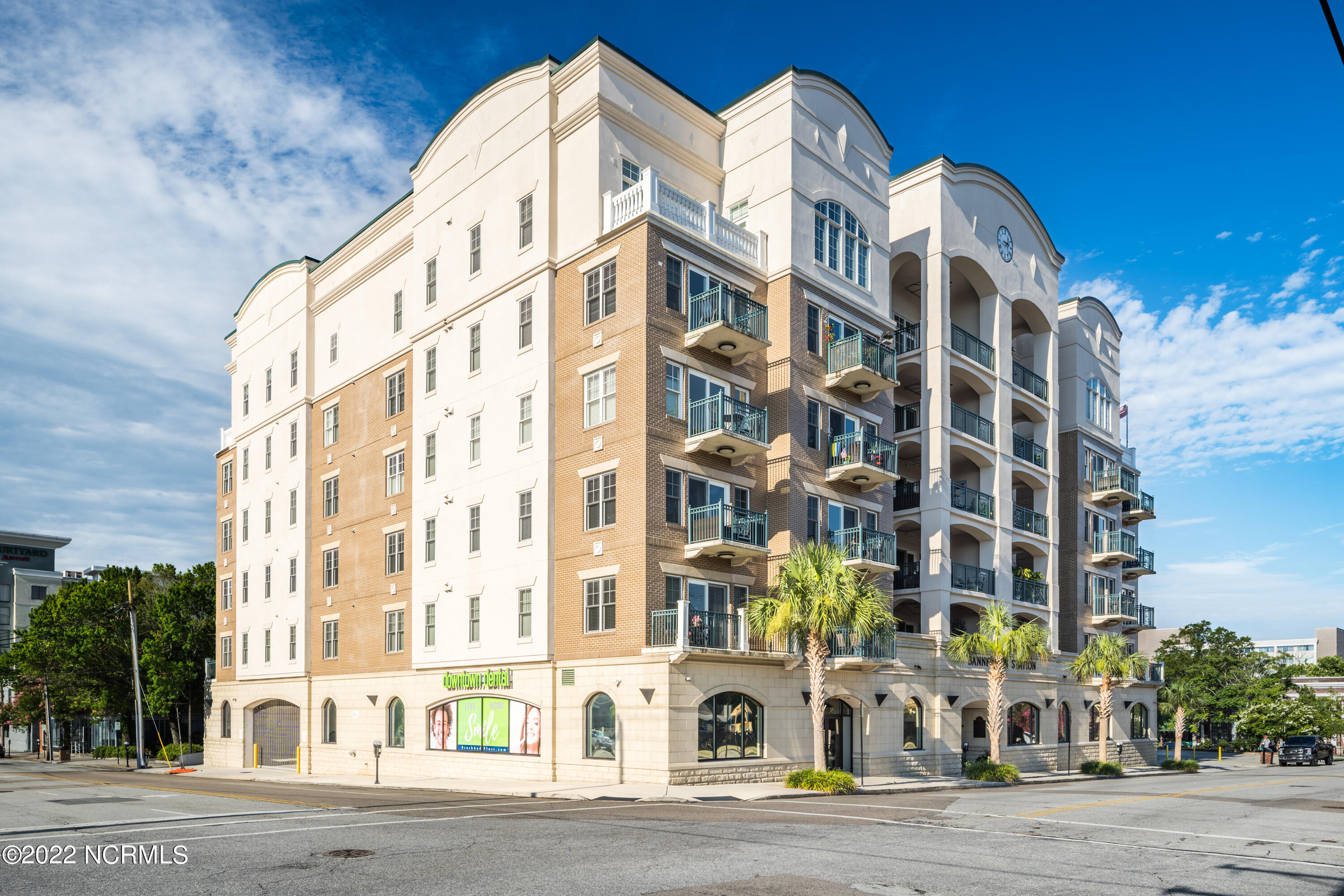 124 Walnut Street Unit: 304